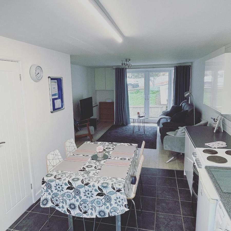 Apartment 3, The Anchorage Porth Way, Porth, Newquay Tr7 3Nr Saint Columb Minor Экстерьер фото
